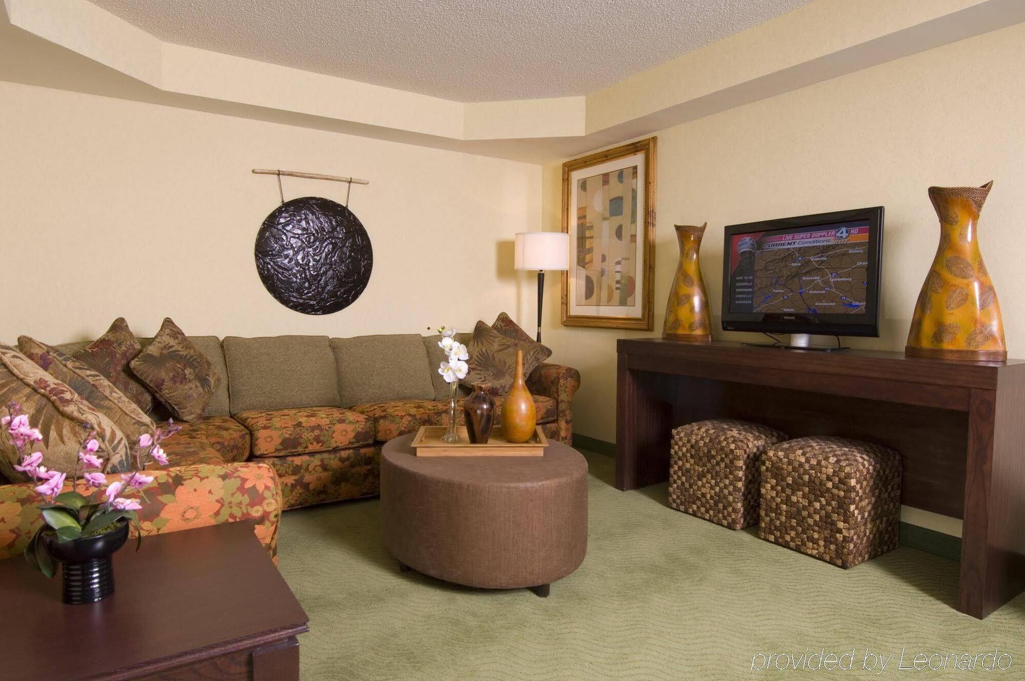 Holiday Inn Express Hotel & Suites Greenville-I-85 & Woodruff Road By Ihg Экстерьер фото